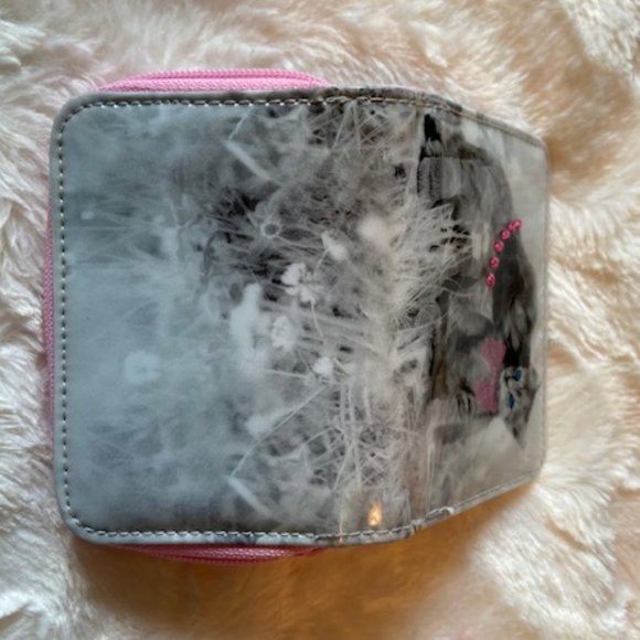 2/$30 Girl's Bilfold Wallet Zip-closure NWOT - Picture 3 of 6